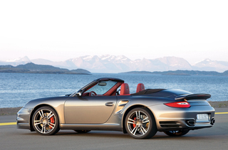 Illustration for article titled New Porsche 911 Turbo: 3.8-Liters, 500 HP Of Direct-Injection Glory